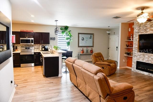 Single Family Residence at 412 MONTICELLI DR, HAINES CITY, photo 9 of 22