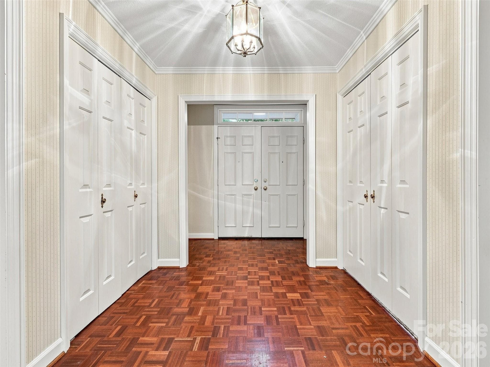 Single Family Residence at 12 Legendary Road, Hendersonville, photo 35 of 48