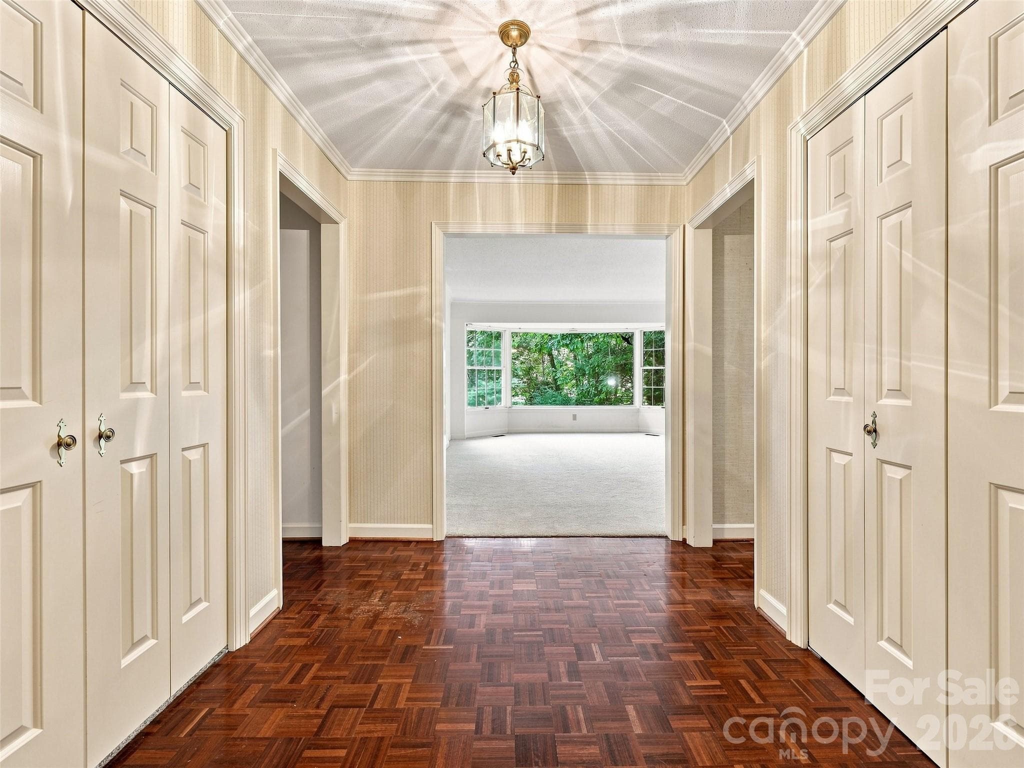 Single Family Residence at 12 Legendary Road, Hendersonville, photo 36 of 48