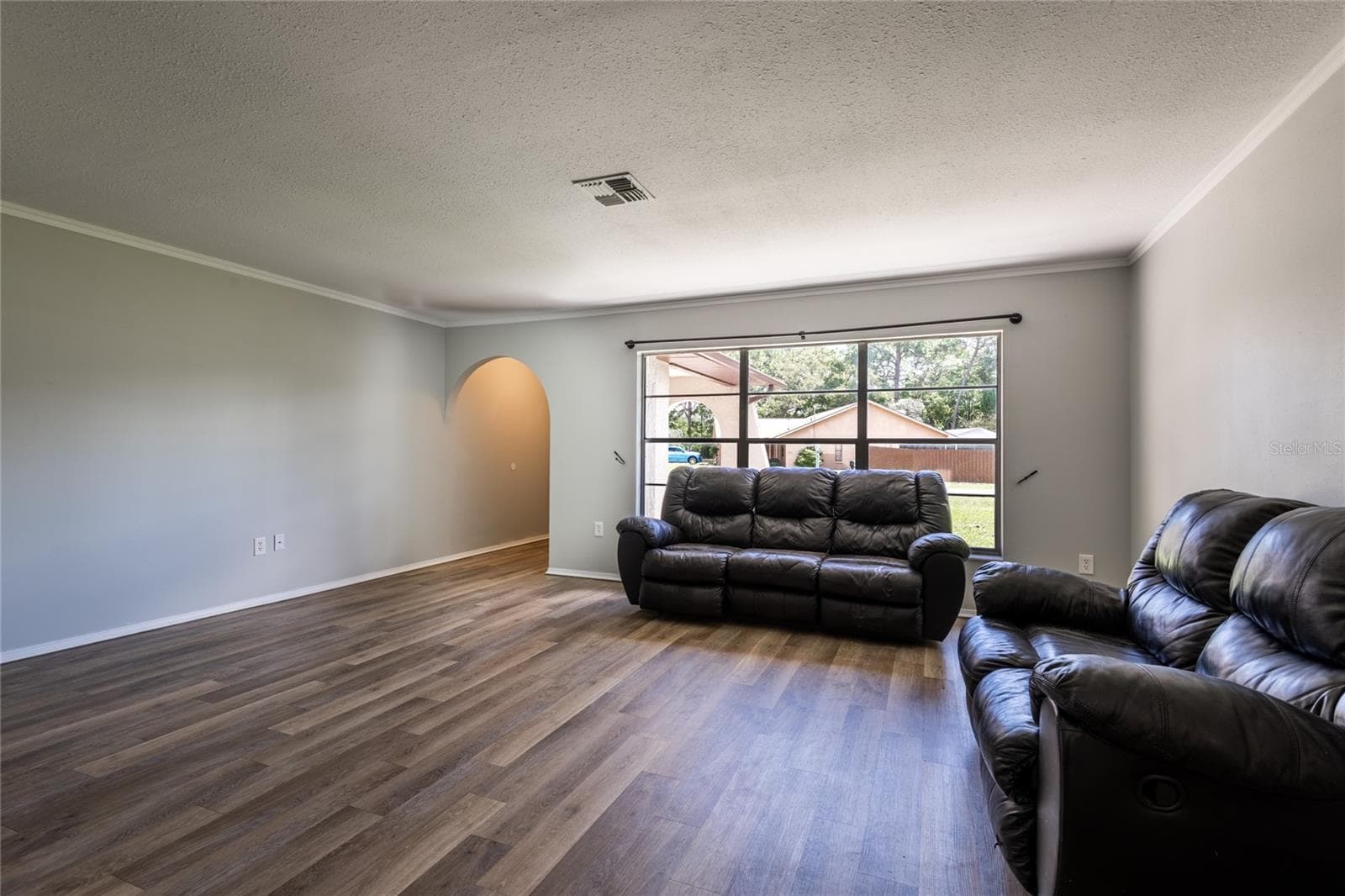 Single Family Residence at 1257 FINLAND DR, SPRING HILL, photo 7 of 54