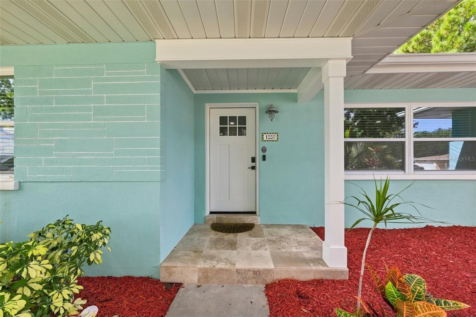Front Entrance - 1359 HOWARD ST, CLEARWATER
