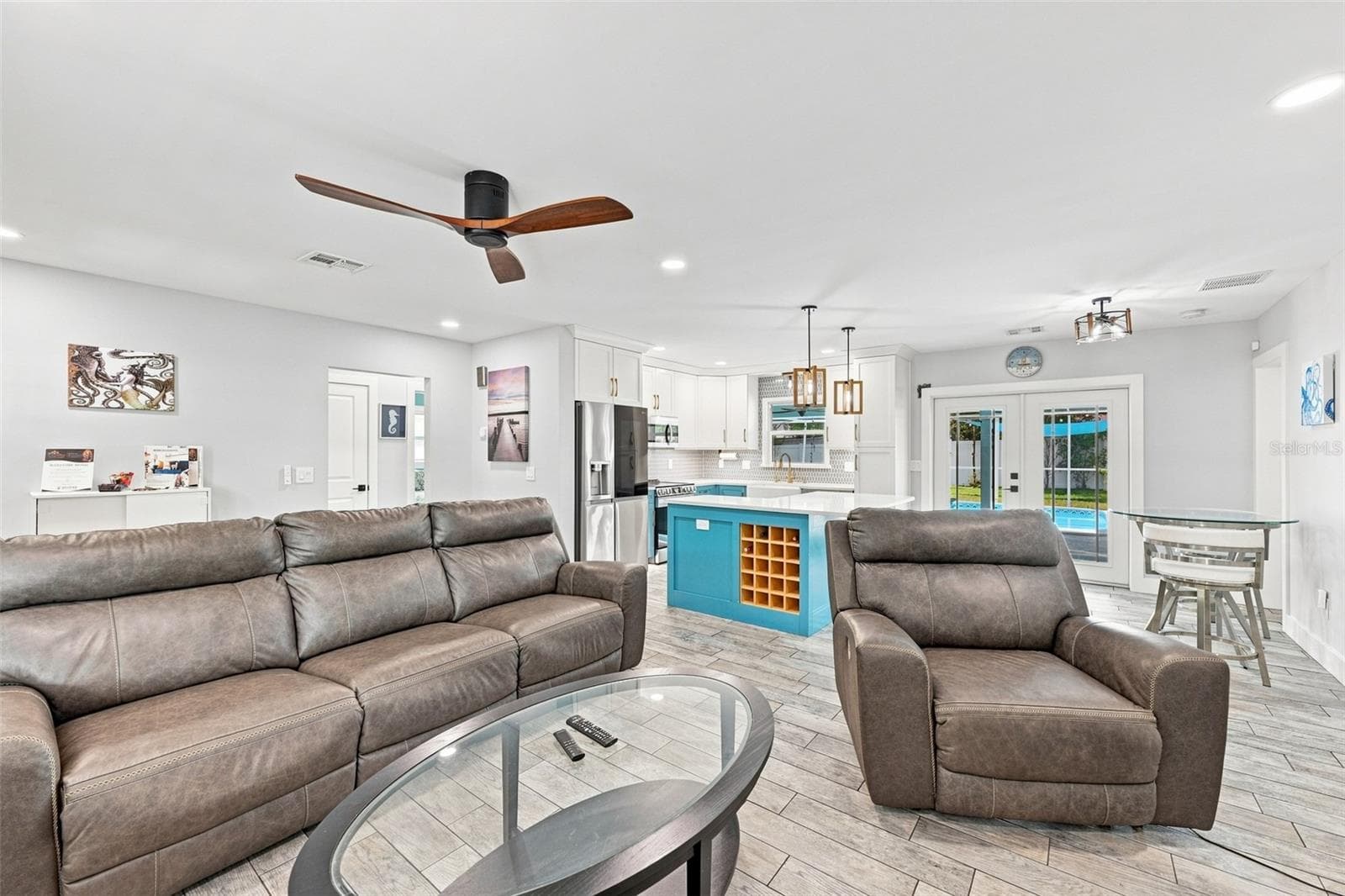 Family Room - 1359 HOWARD ST, CLEARWATER