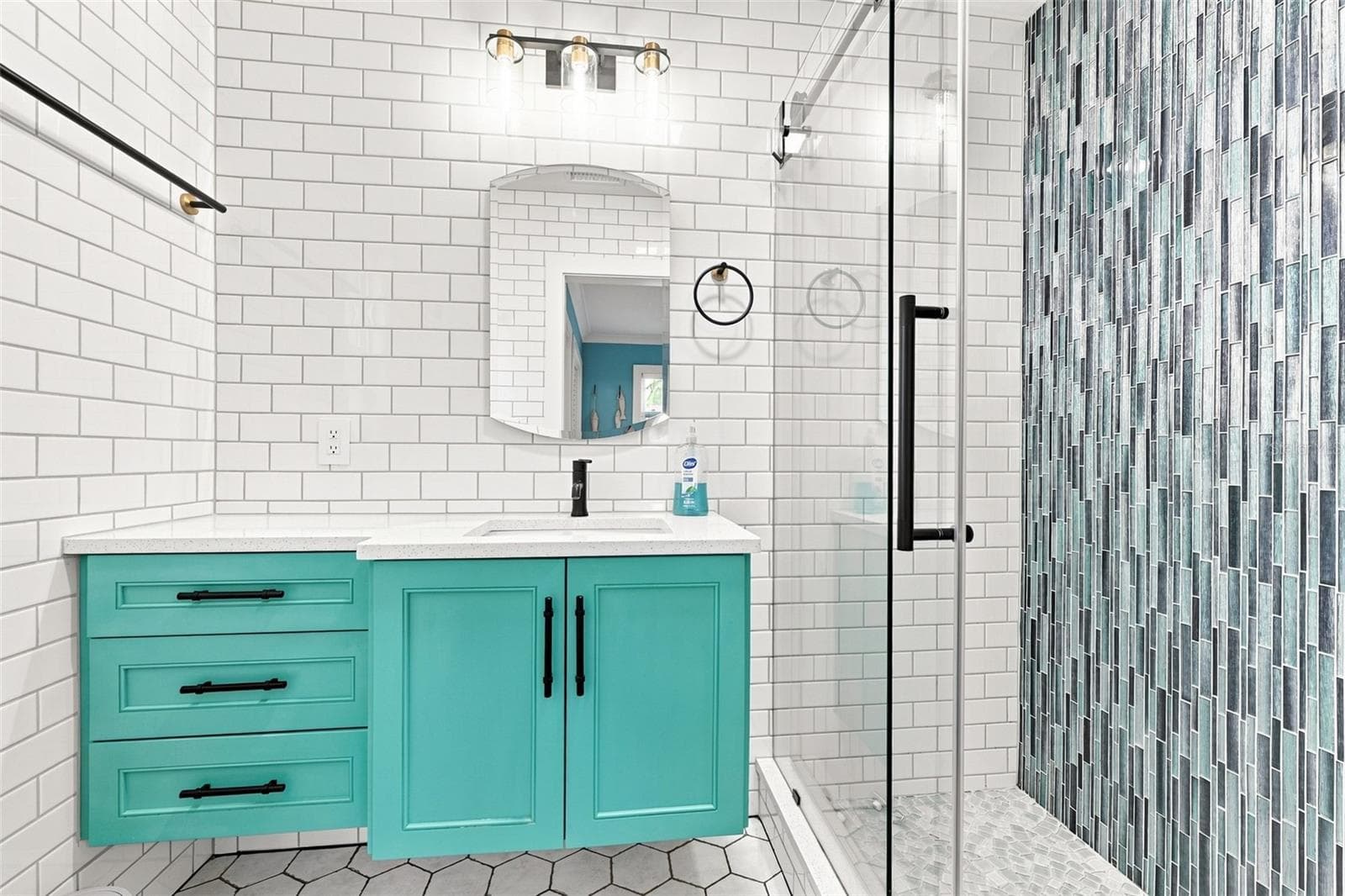 Primary Bathroom - 1359 HOWARD ST, CLEARWATER