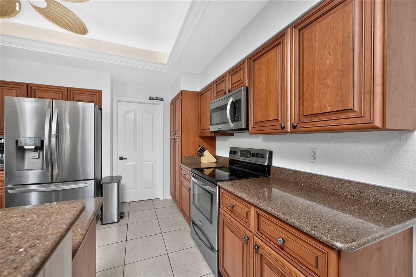 Stone Counters - 3601 WHIPPOORWILL BLVD, PUNTA GORDA