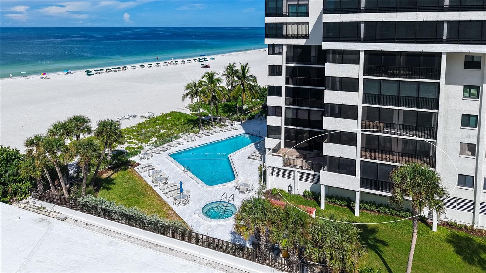 Condominium at 1100 BENJAMIN FRANKLIN DR #204, SARASOTA, photo 4 of 80