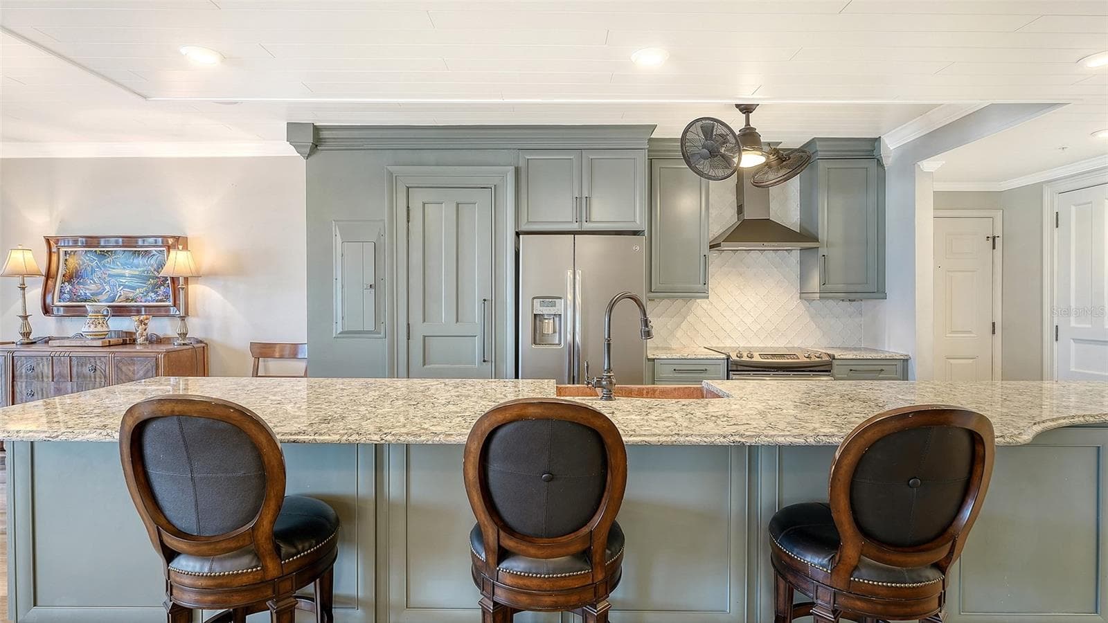 Condominium at 1100 BENJAMIN FRANKLIN DR #204, SARASOTA, photo 13 of 80