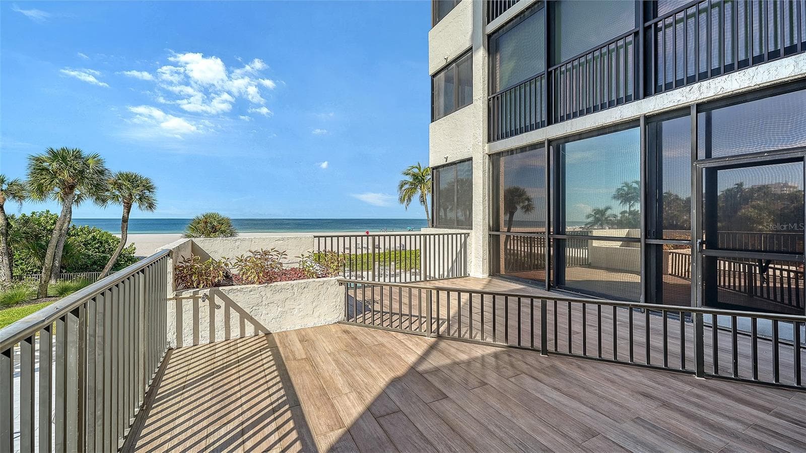 Condominium at 1100 BENJAMIN FRANKLIN DR #204, SARASOTA, photo 38 of 80