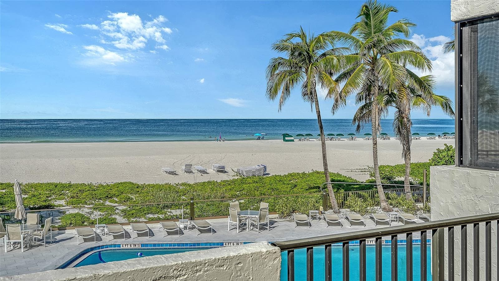 Gulf Views - 1100 BENJAMIN FRANKLIN DR #204, SARASOTA