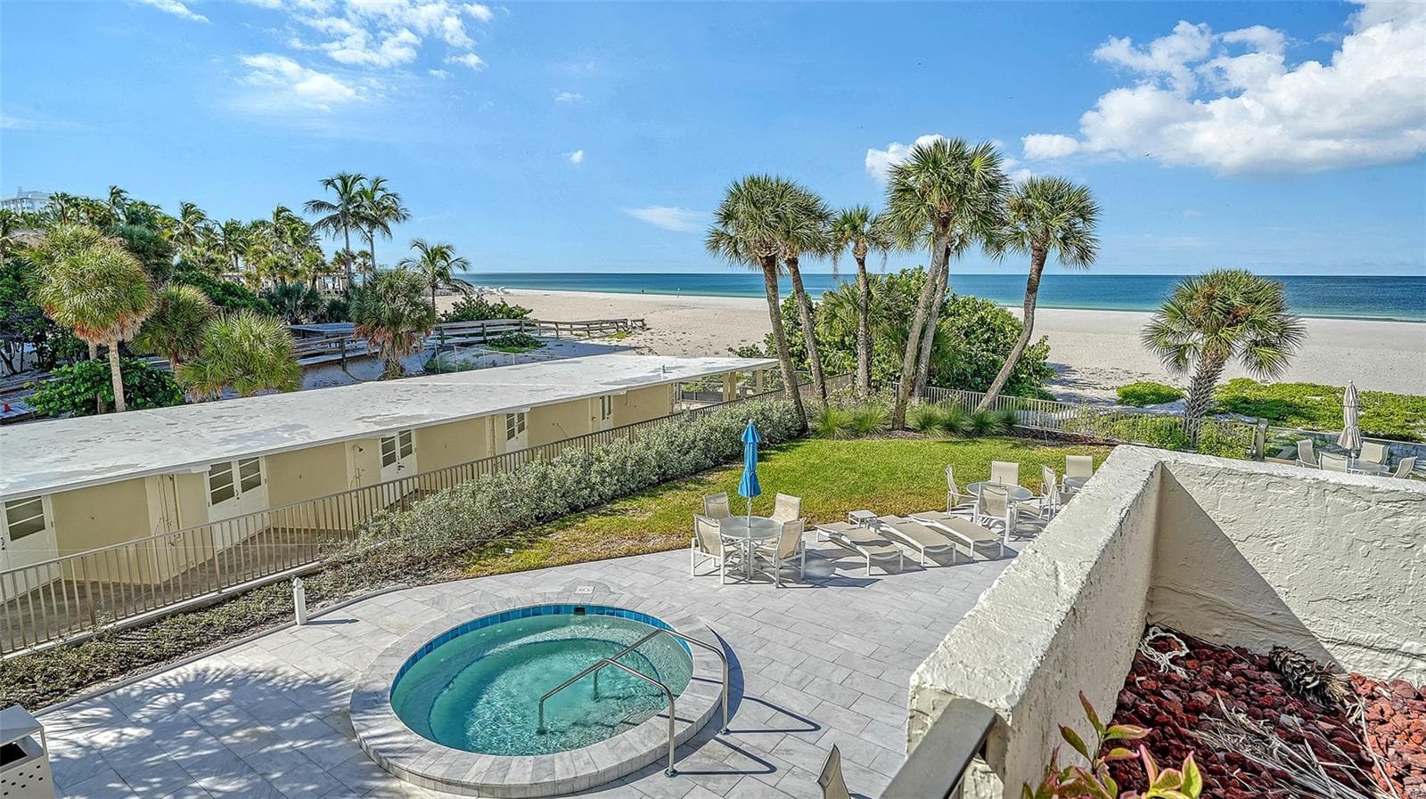 Condominium at 1100 BENJAMIN FRANKLIN DR #204, SARASOTA, photo 42 of 80
