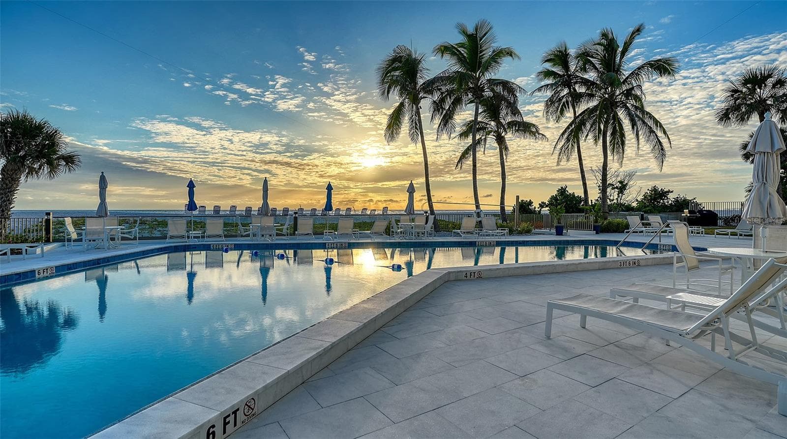 Condominium at 1100 BENJAMIN FRANKLIN DR #204, SARASOTA, photo 48 of 80