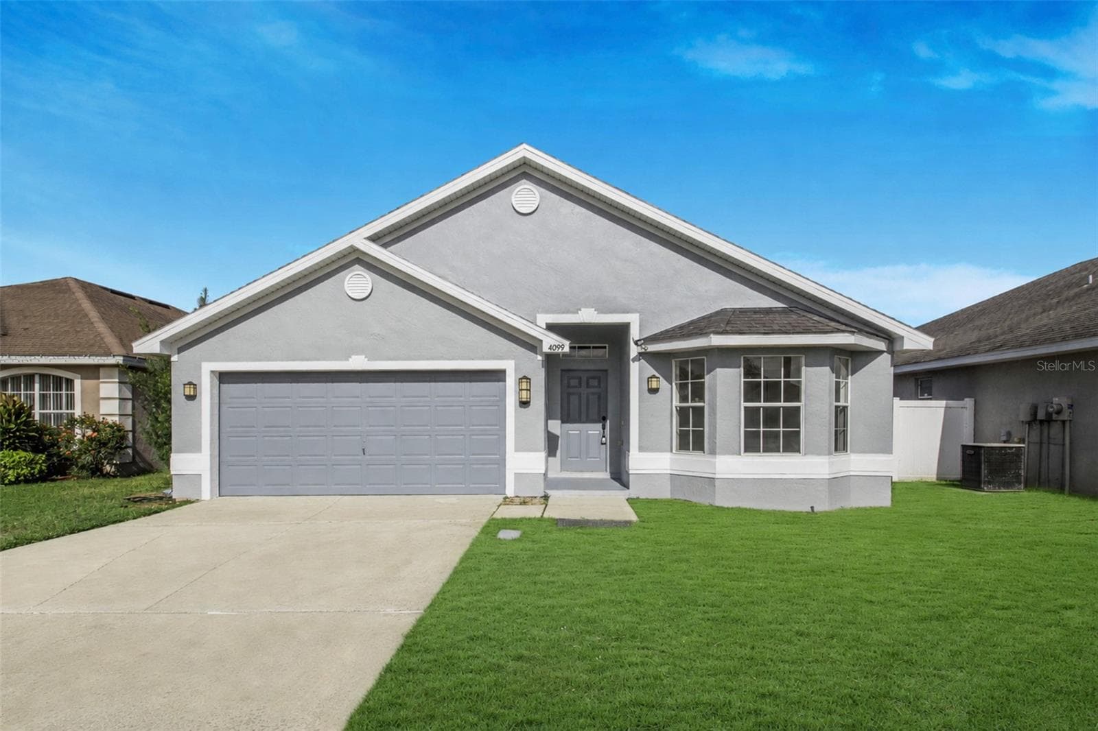 4099 ISLAND LAKES DR
