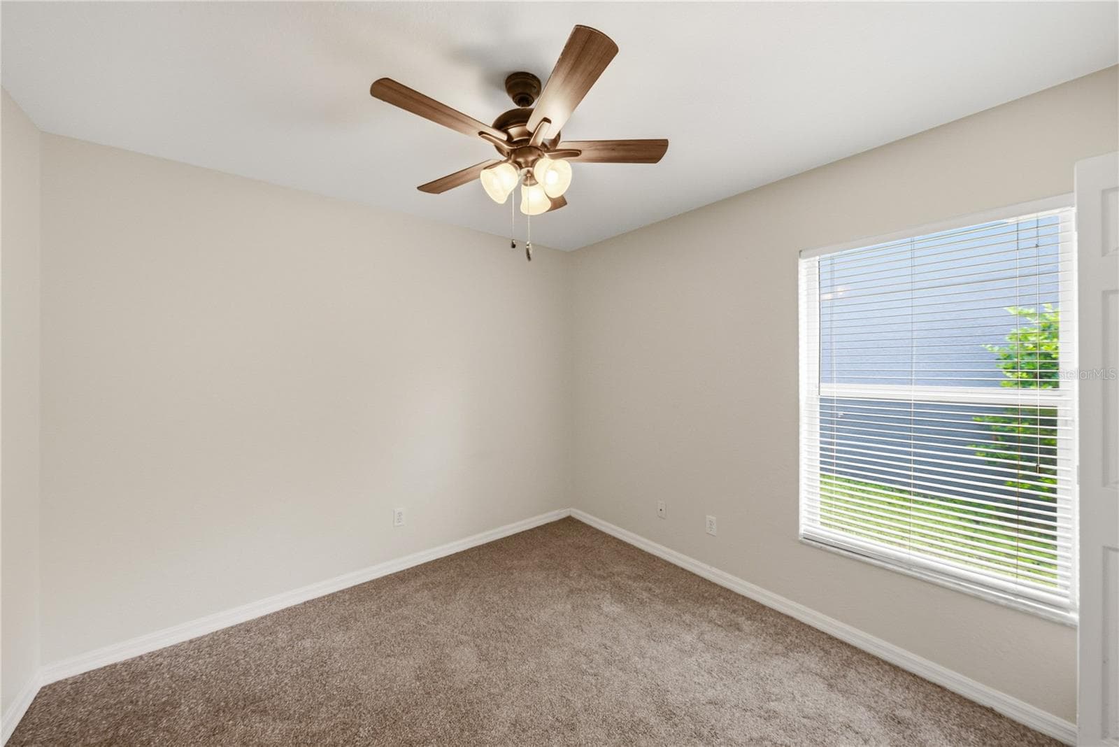 Single Family Residence at 11578 HAMMOCKS GLADE DR, RIVERVIEW, photo 26 of 48