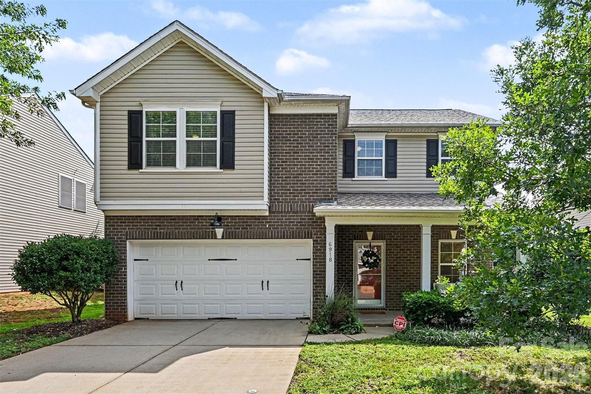 Single Family Residence at 6918 Barefoot Forest Drive, Charlotte, photo 27 of 31
