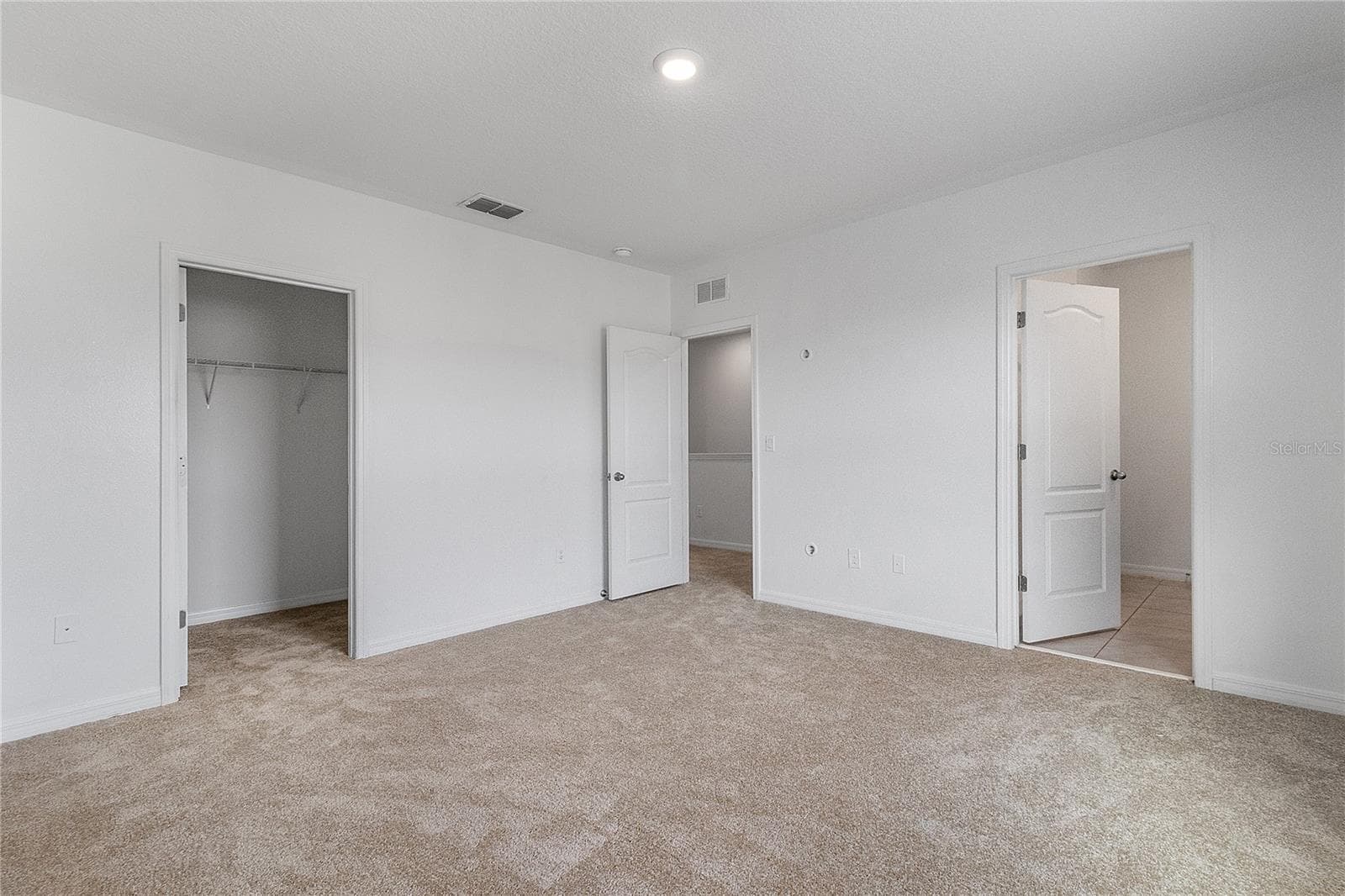 Primary bedroom - 9033 WILDFLOWER LN, KISSIMMEE