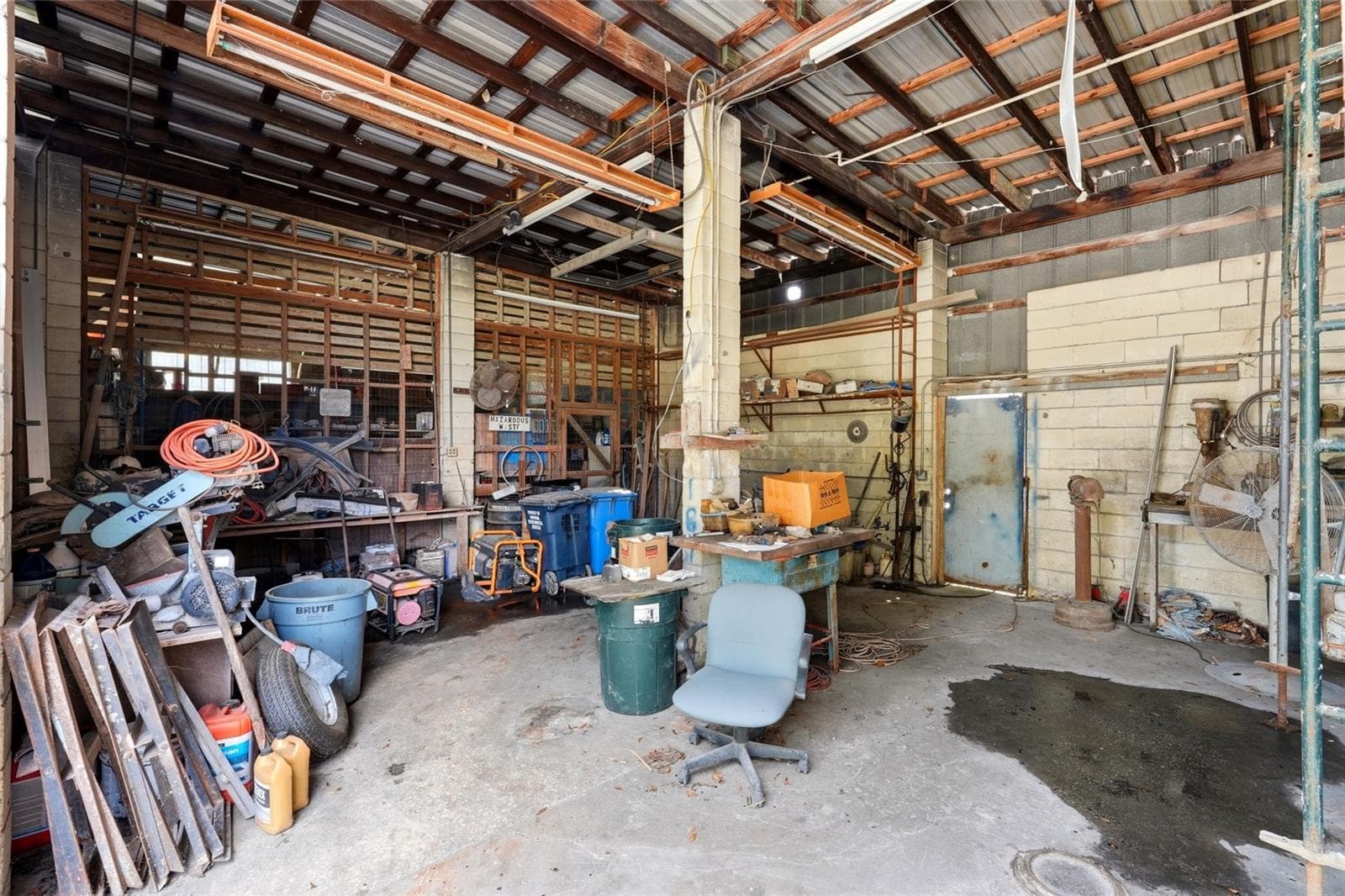 Industrial at 916 SE 4TH ST, GAINESVILLE, photo 9 of 17