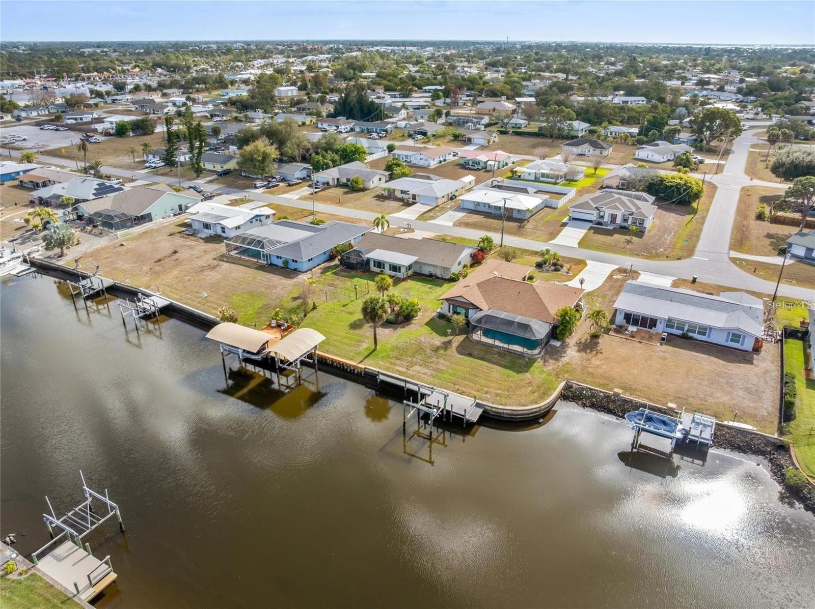 Single Family Residence at 774 SPRING LAKE BLVD NW, PORT CHARLOTTE, photo 23 of 30