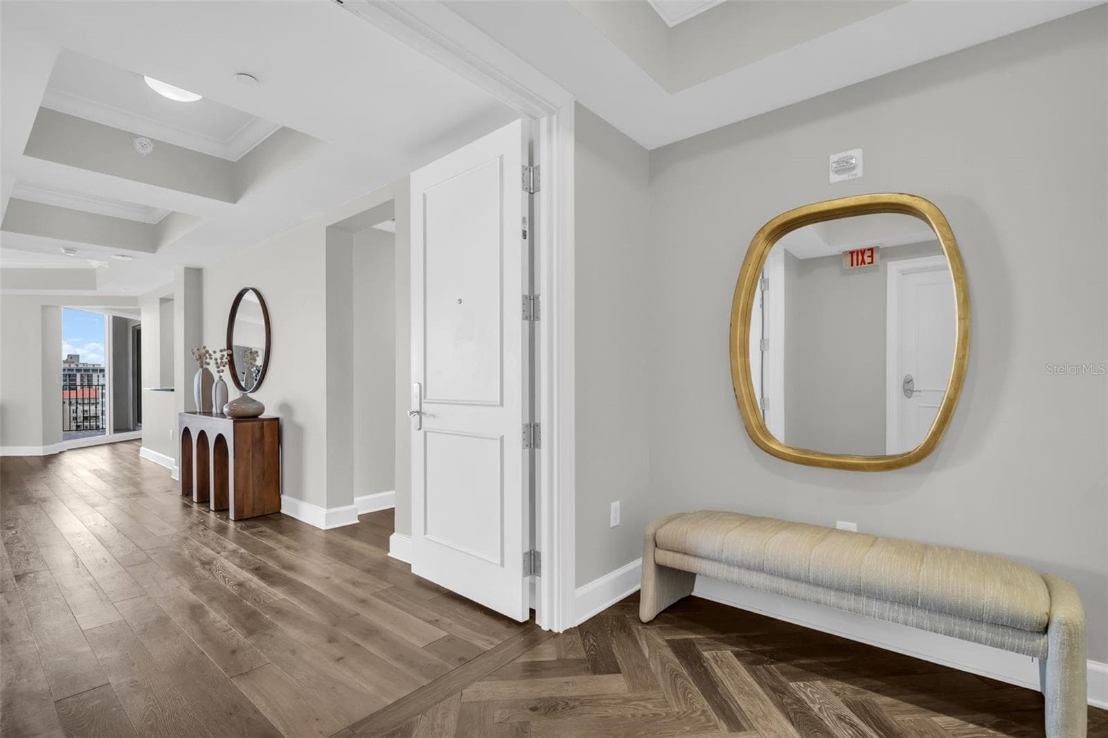 Impressive Private Elevator Entry with Foyer - 300 BEACH DR NE #2604, ST PETERSBURG