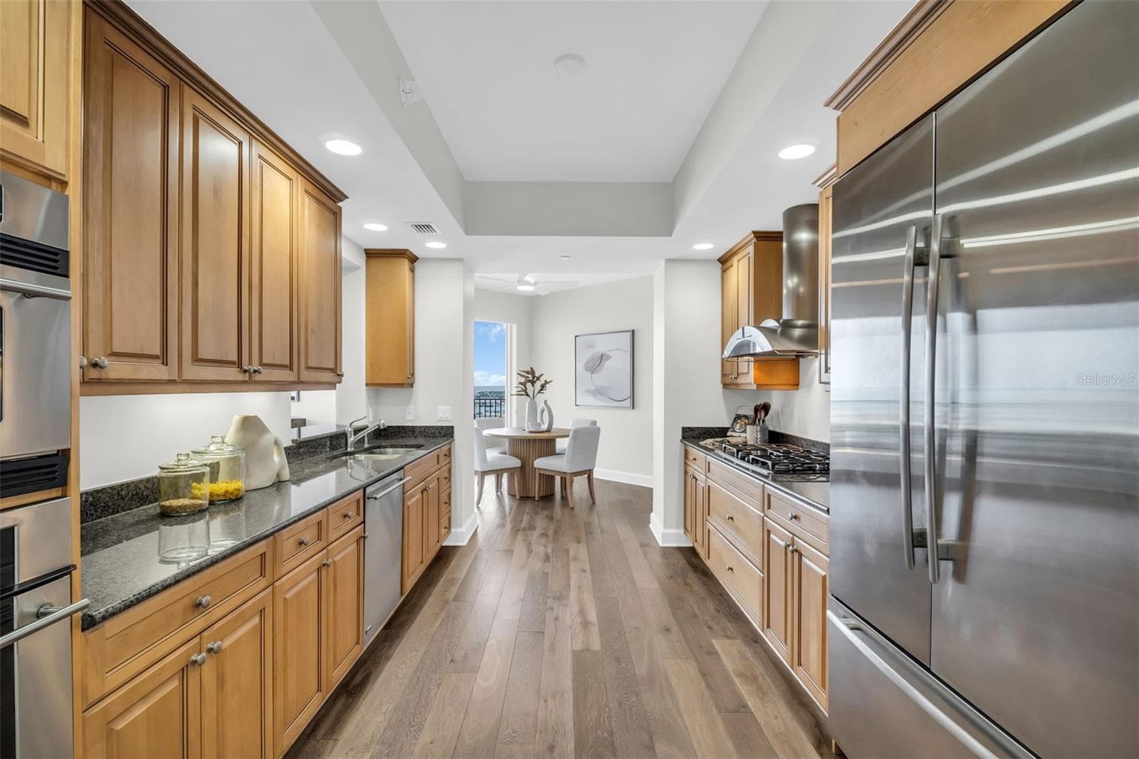Pristine and Thoughtfully designed Kitchen - 300 BEACH DR NE #2604, ST PETERSBURG
