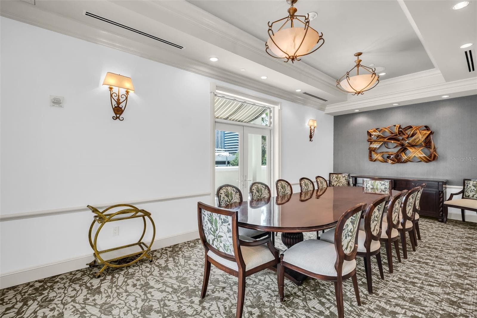 Amenities Level Dining Area / Catering Kitchen - 300 BEACH DR NE #2604, ST PETERSBURG
