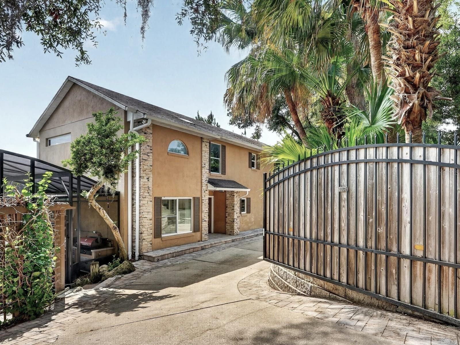 Main exterior - 1625 ABRAMS RD, EUSTIS