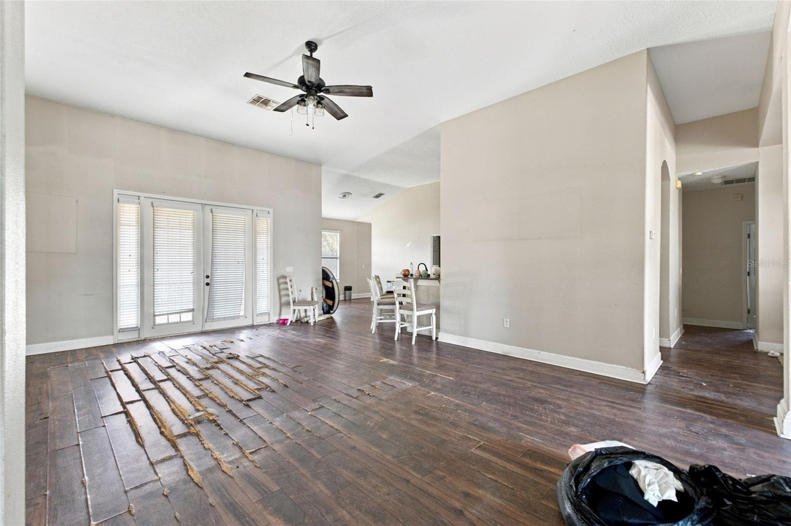 Living room - 5598 THORNGROVE WAY, SPRING HILL