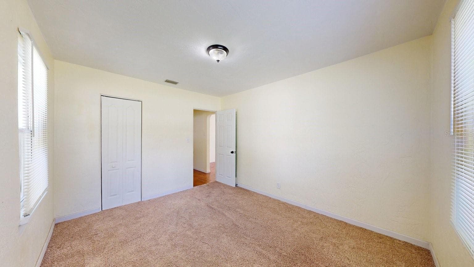 Single Family Residence at 125 N CAROLINE ST, DAYTONA BEACH, photo 17 of 51