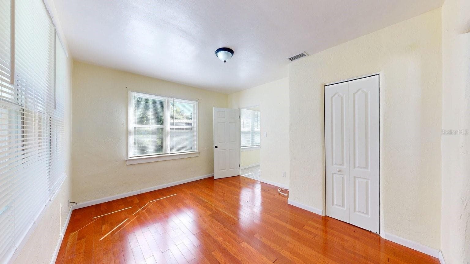 Single Family Residence at 125 N CAROLINE ST, DAYTONA BEACH, photo 29 of 51