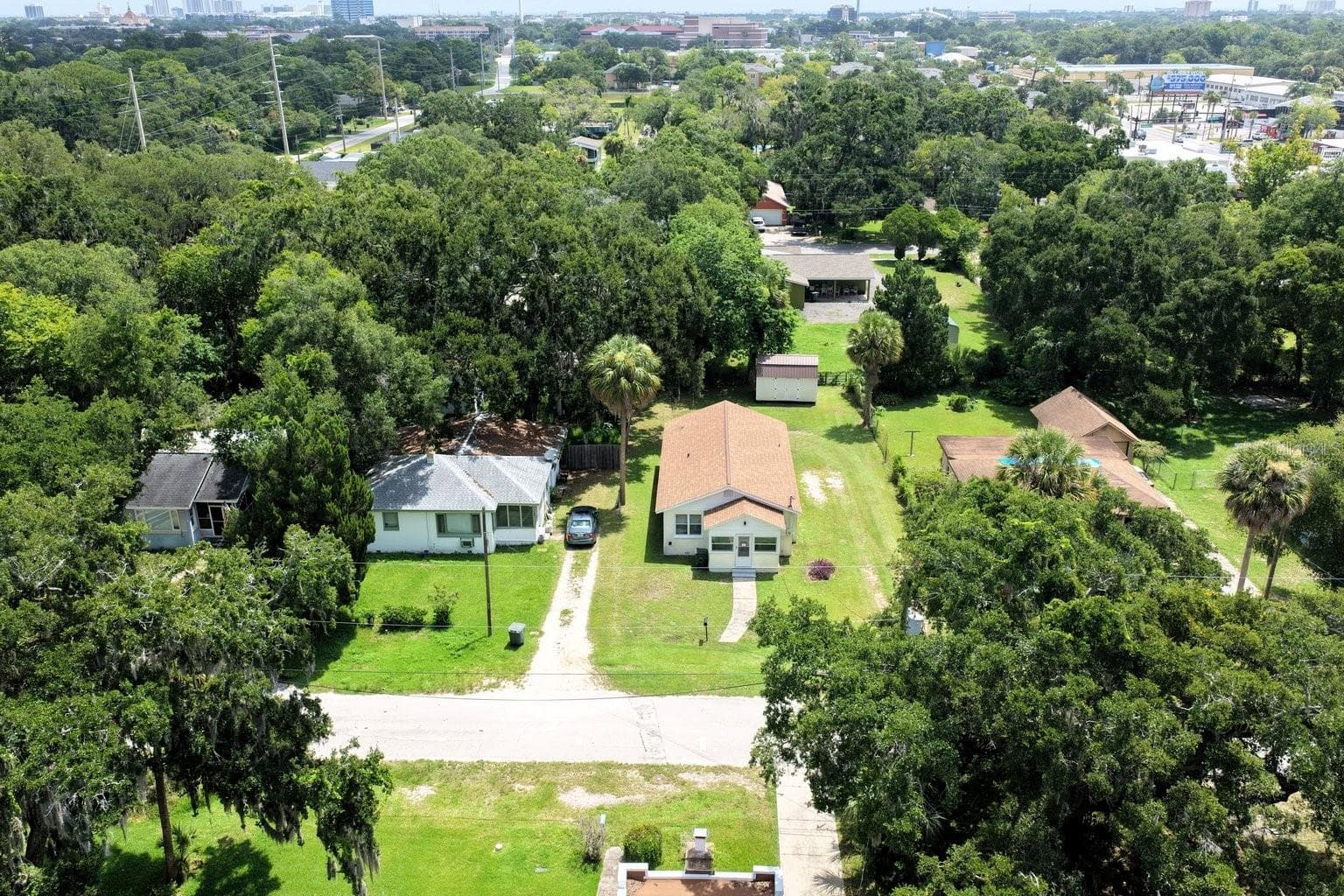 Single Family Residence at 125 N CAROLINE ST, DAYTONA BEACH, photo 49 of 51