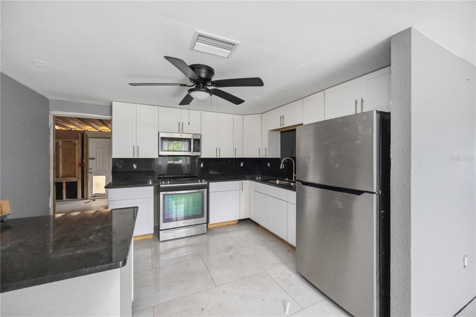 Single Family Residence at 4275 SOUTHLAND AVE, PORT CHARLOTTE, photo 8 of 37