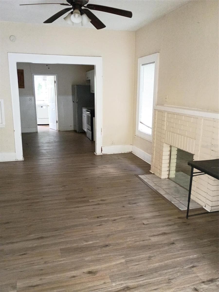 Single Family Residence at 1924 30TH ST S, ST PETERSBURG, photo 16 of 28