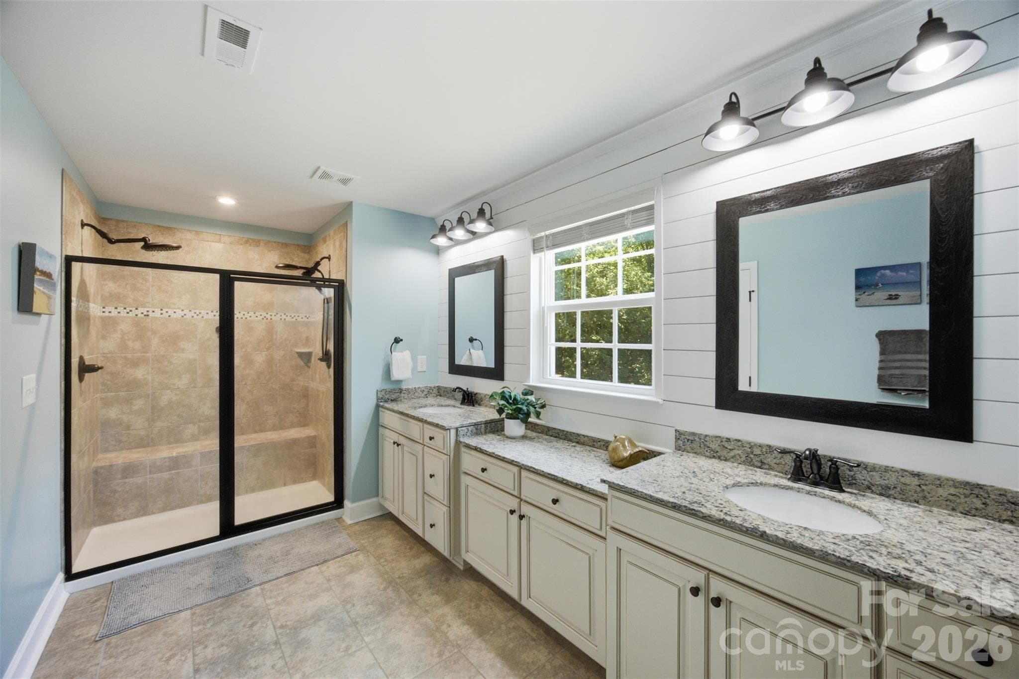 Single Family Residence at 1009 Brookmeade Drive, Waxhaw, photo 22 of 48