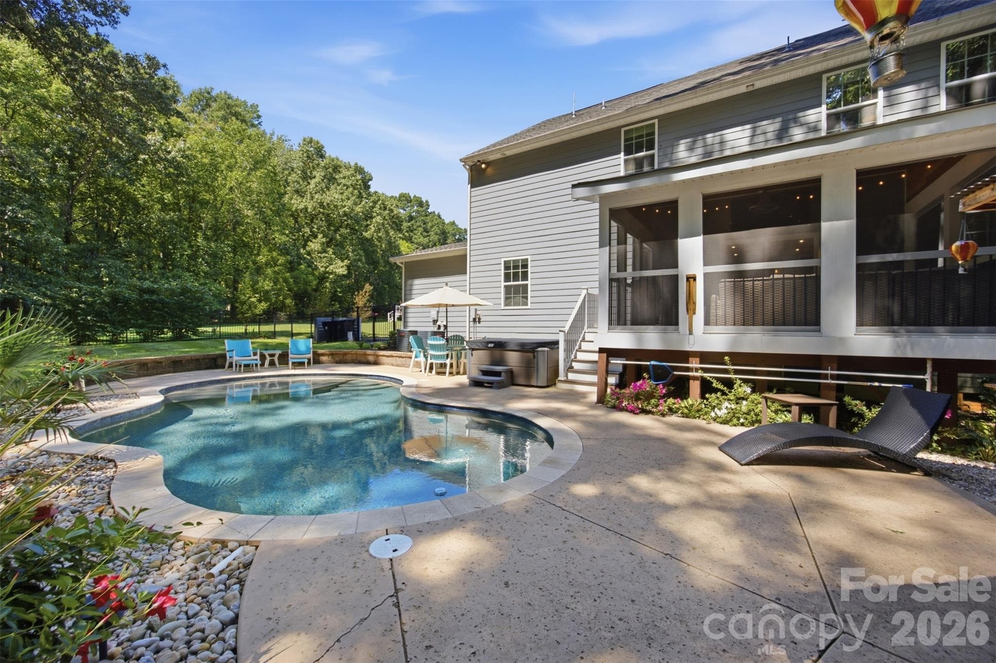 Single Family Residence at 1009 Brookmeade Drive, Waxhaw, photo 33 of 48
