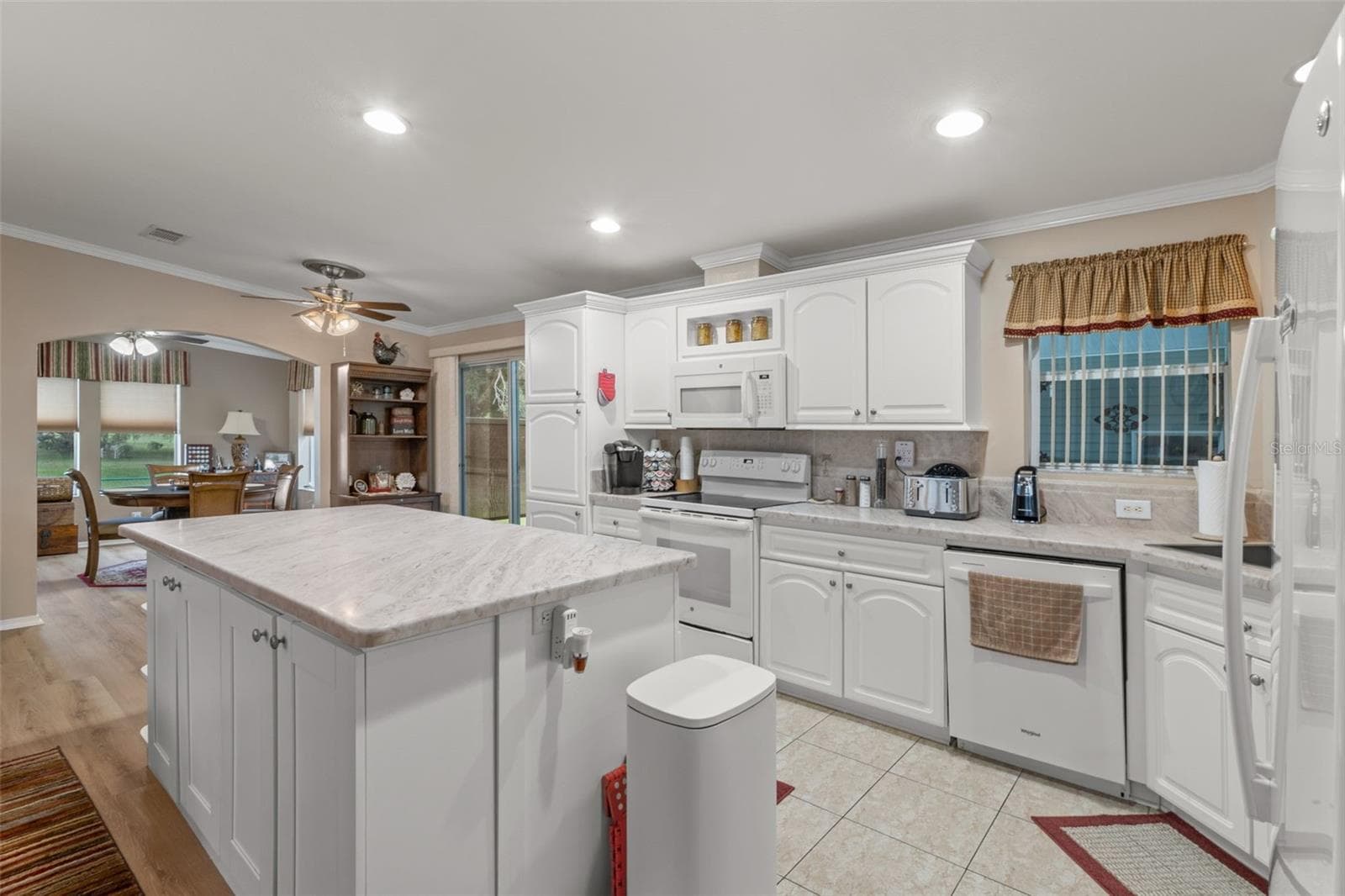Manufactured Home at 8084 LITTLE TEE LN, BROOKSVILLE, photo 15 of 49