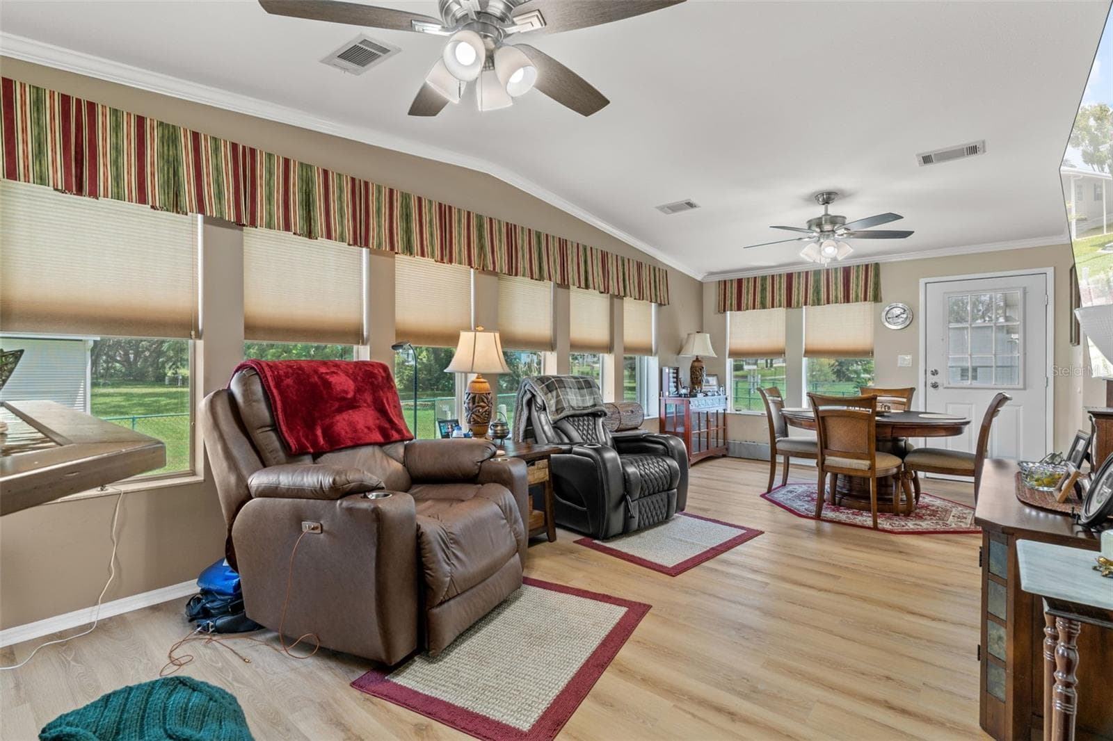 Manufactured Home at 8084 LITTLE TEE LN, BROOKSVILLE, photo 18 of 49