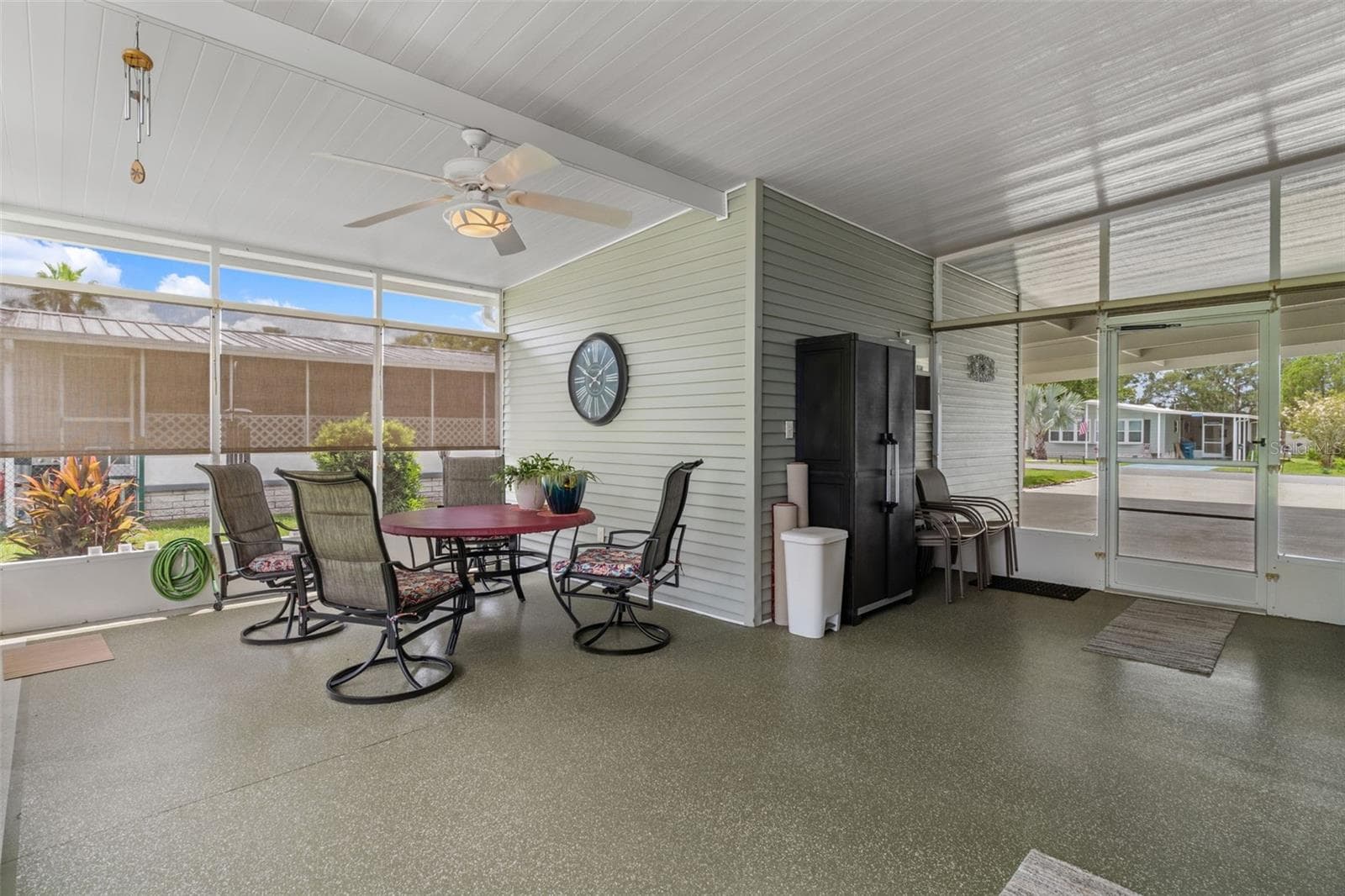 Manufactured Home at 8084 LITTLE TEE LN, BROOKSVILLE, photo 36 of 49