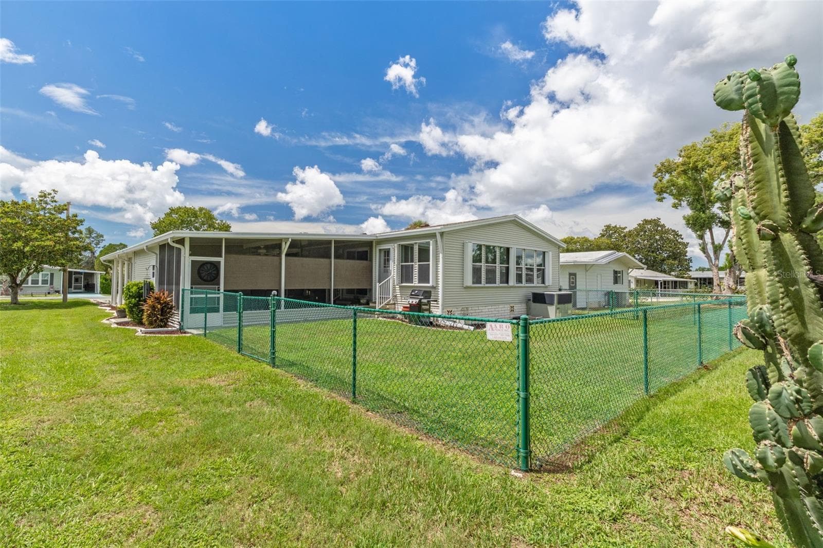 Manufactured Home at 8084 LITTLE TEE LN, BROOKSVILLE, photo 40 of 49