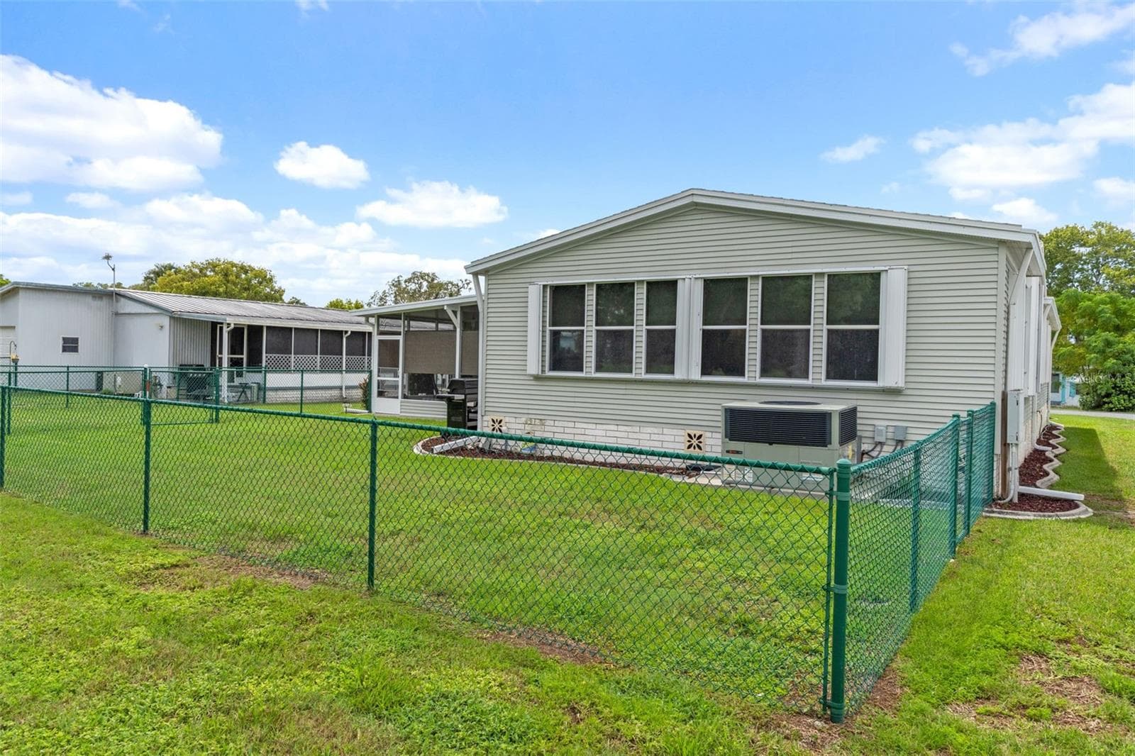 Manufactured Home at 8084 LITTLE TEE LN, BROOKSVILLE, photo 42 of 49