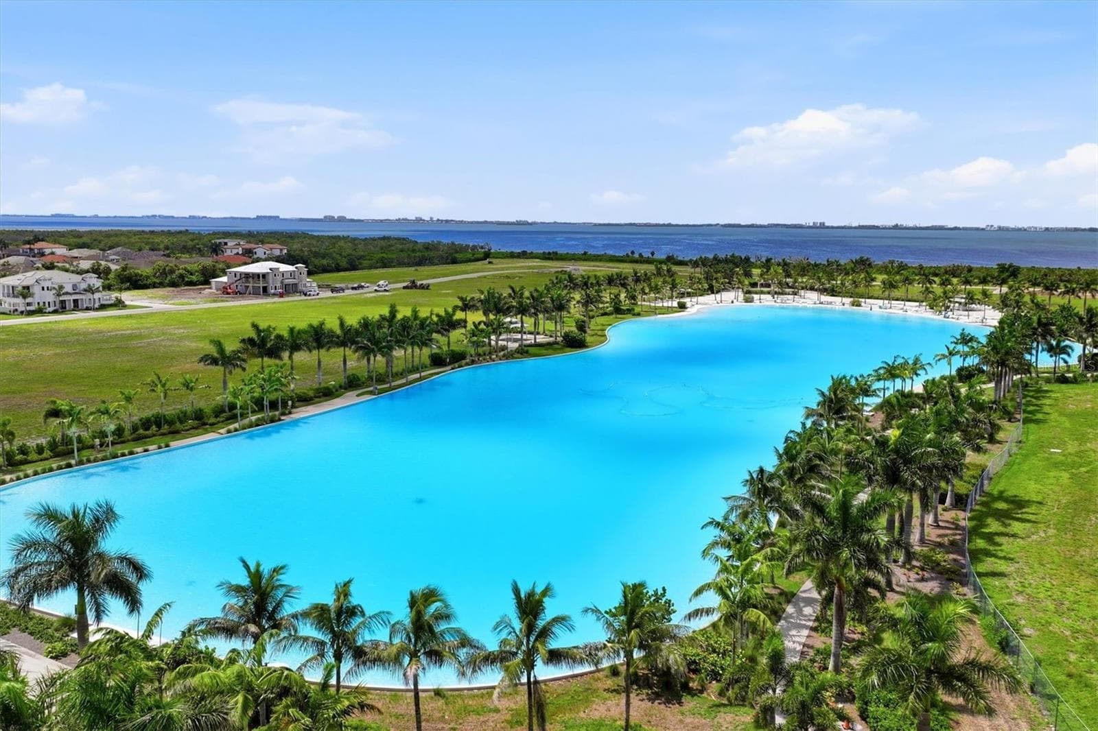 fun 4 acre lagoon pool ! - 5935 REDBAY BLVD, BRADENTON