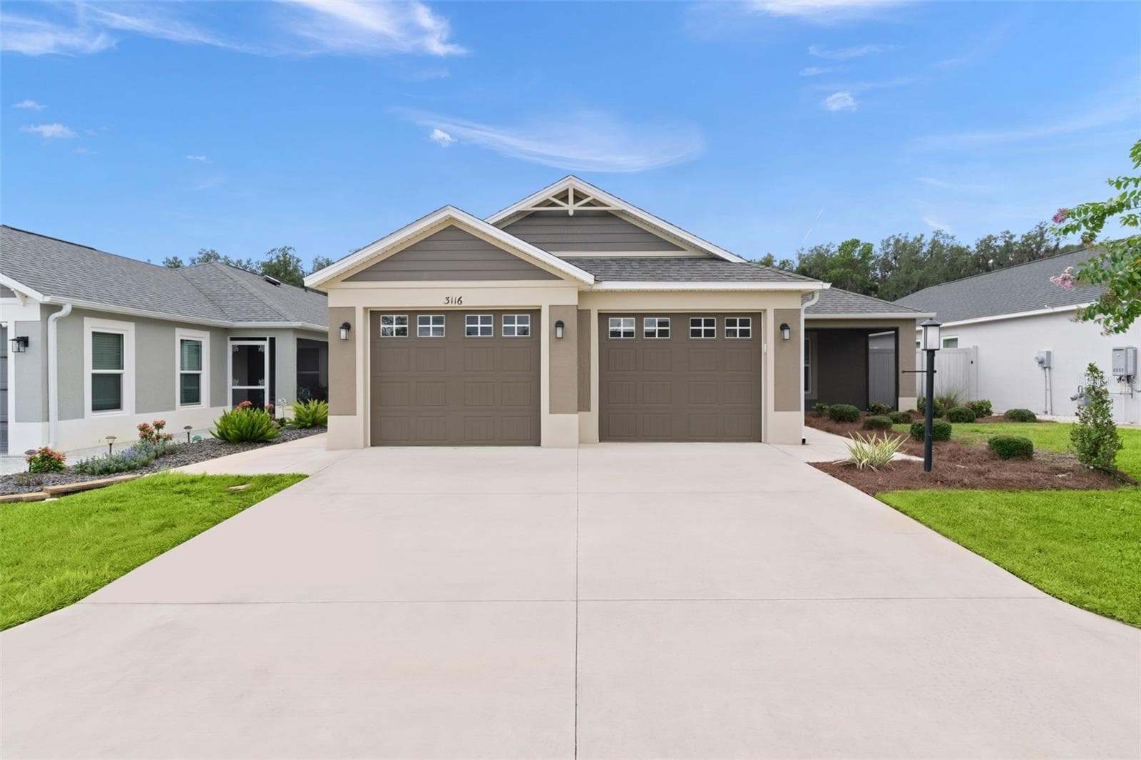 Villa at 3116 MONUMENT WAY, THE VILLAGES, photo 2 of 50