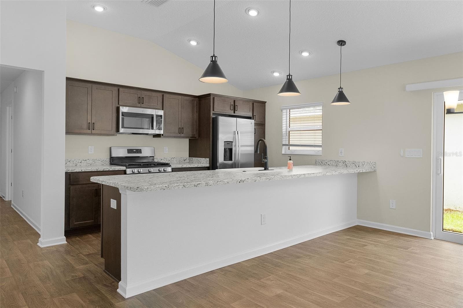 Villa at 3116 MONUMENT WAY, THE VILLAGES, photo 11 of 50
