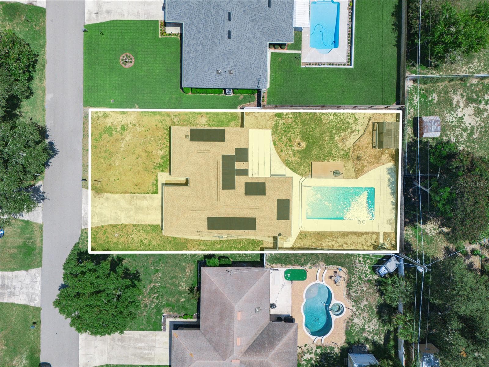 Single Family Residence at 437 BROWARD TER, WINTER HAVEN, photo 26 of 32