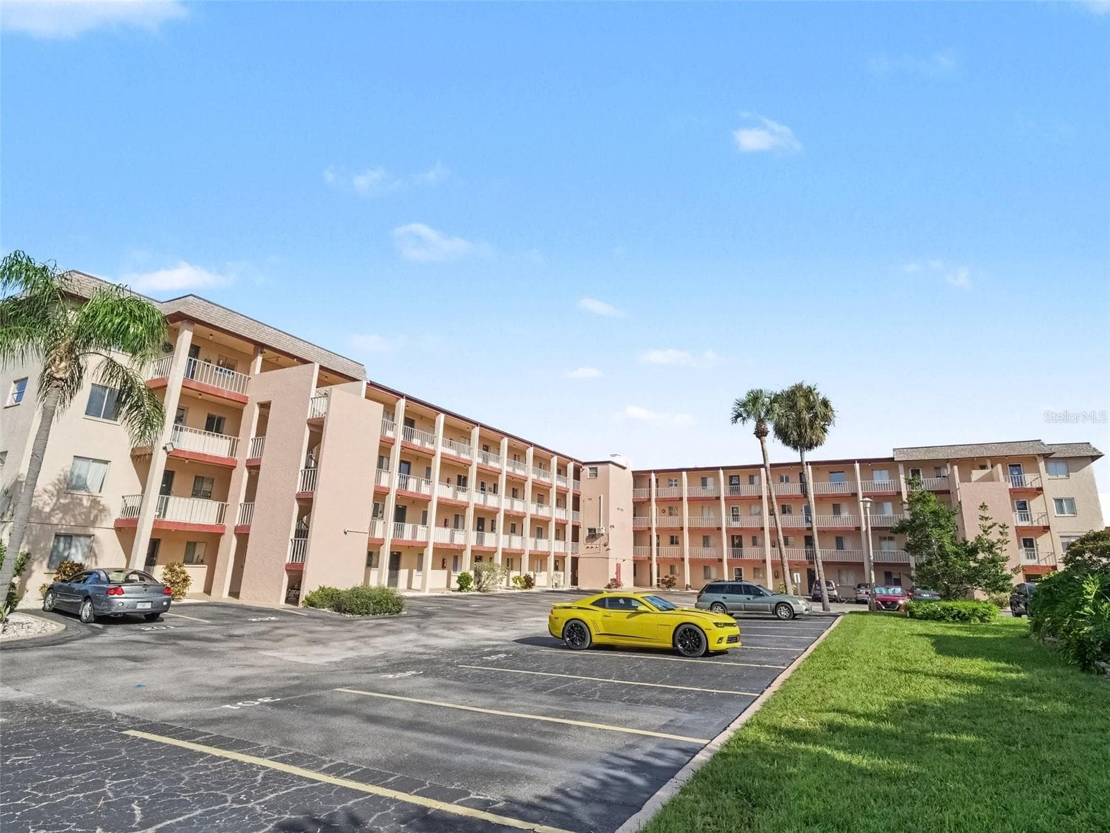 Condominium at 4171 HERON WAY #E309, BRADENTON, photo 7 of 28