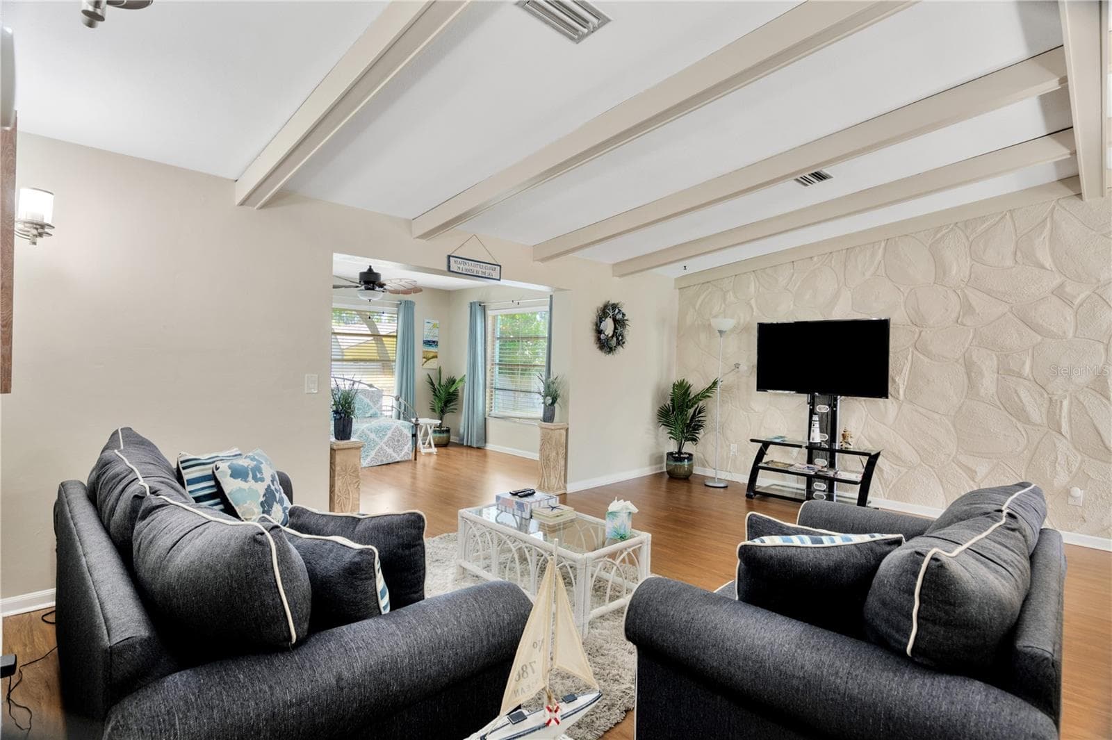Single Family Residence at 1968 SOUVENIR DR, CLEARWATER, photo 11 of 32