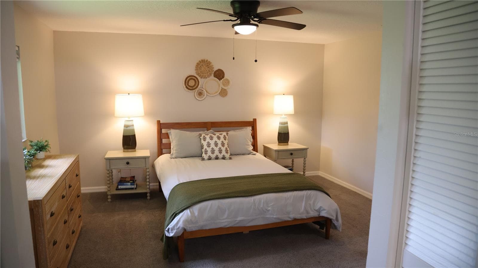 primary bedroom - 2190 SE 39TH ST, OCALA