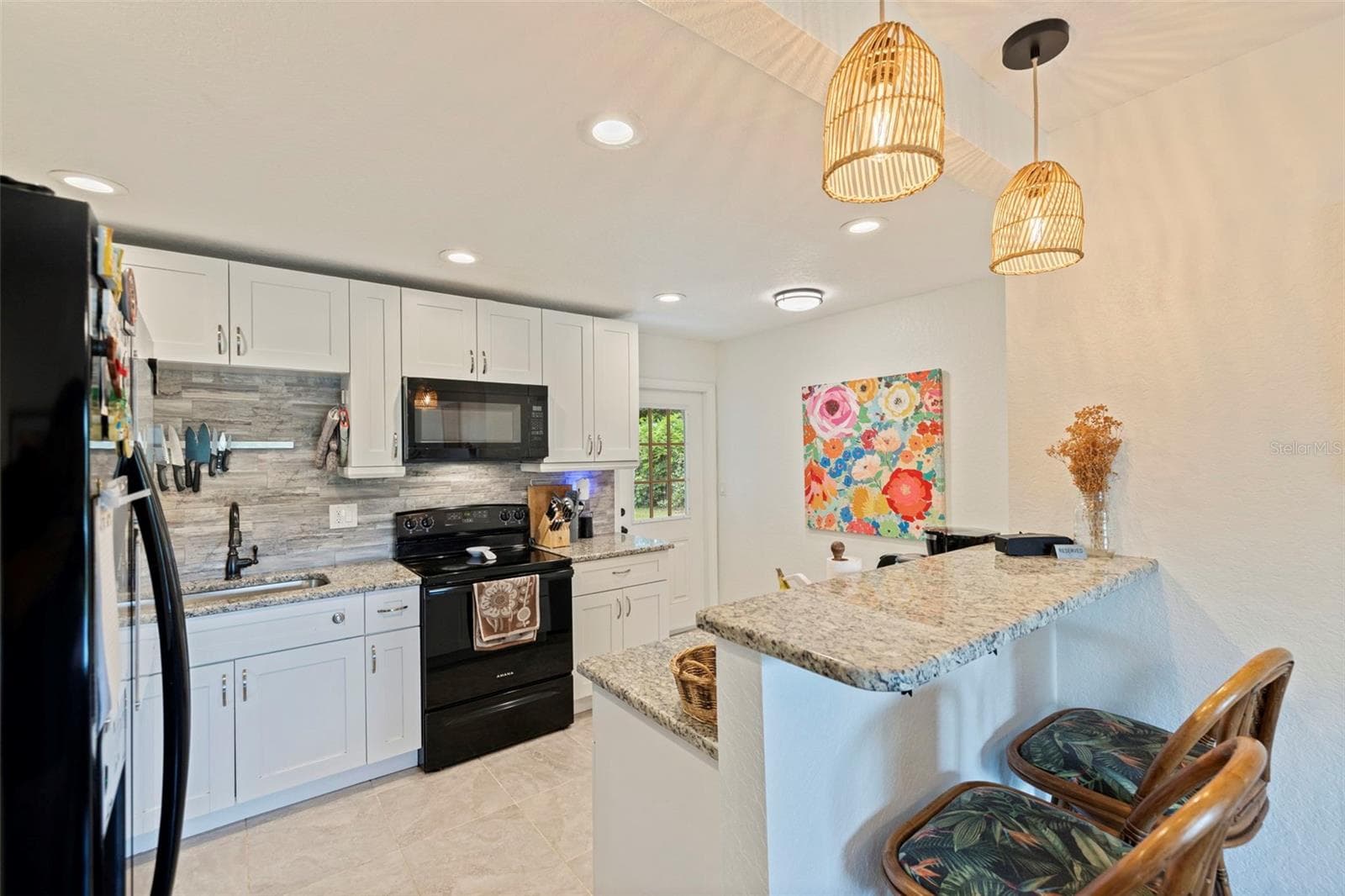 Single Family Residence at 2940 47TH AVE S, ST PETERSBURG, photo 13 of 33