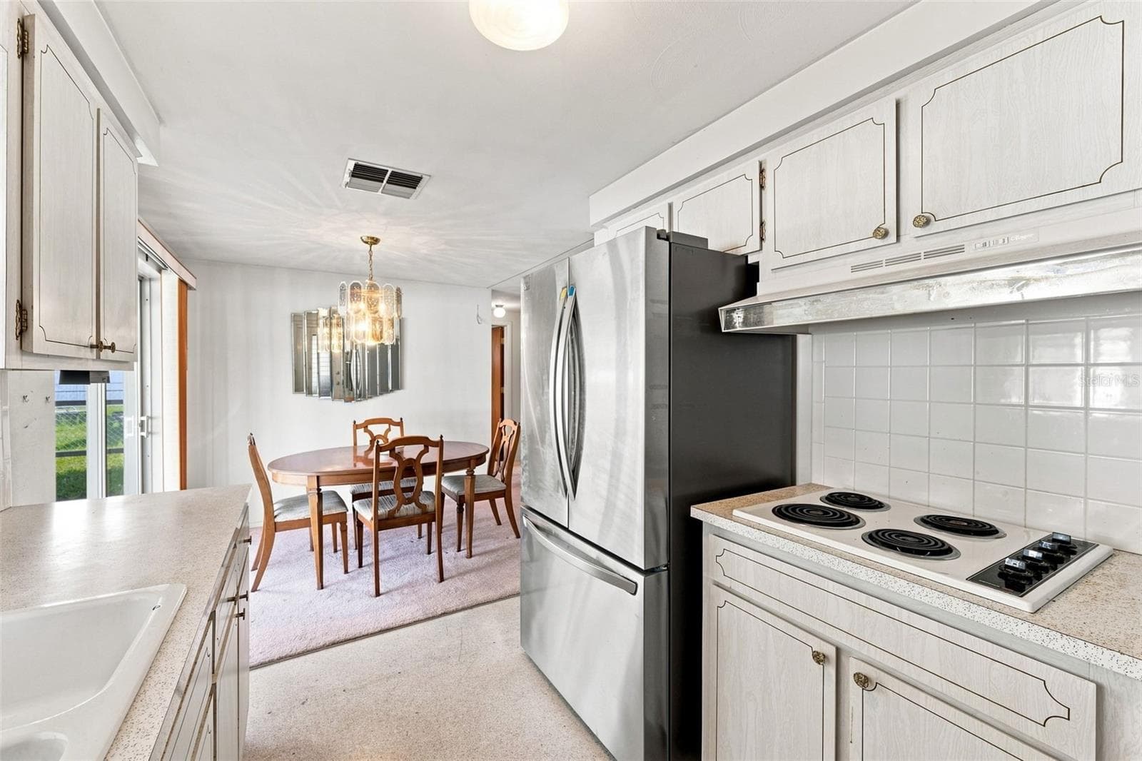 Single Family Residence at 3420 BLAYTON ST, HOLIDAY, photo 16 of 37