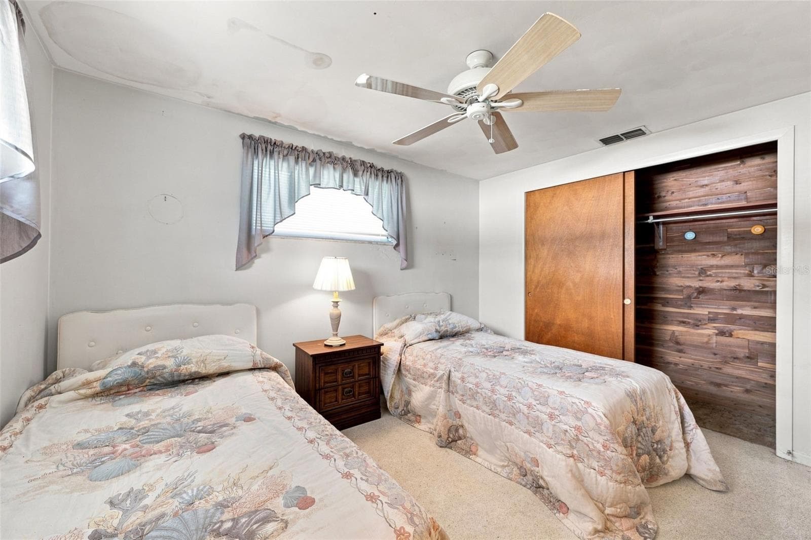 Single Family Residence at 3420 BLAYTON ST, HOLIDAY, photo 22 of 37