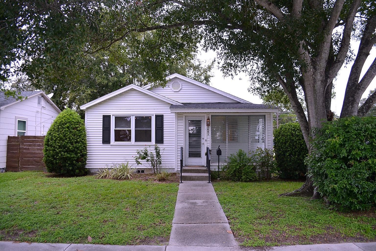 Single Family Residence at 1401 34TH AVE N, ST PETERSBURG