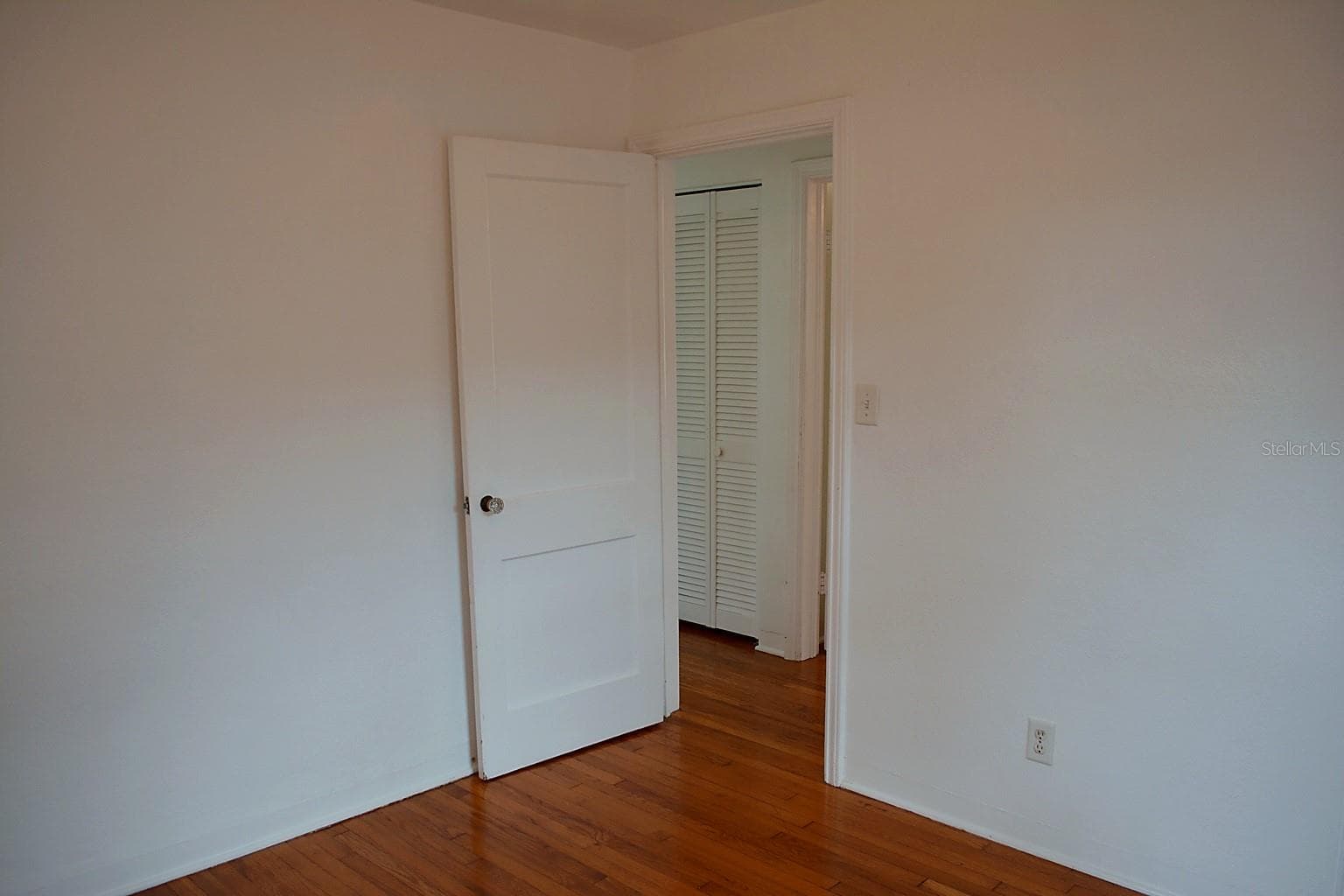 Single Family Residence at 1401 34TH AVE N, ST PETERSBURG, photo 15 of 23