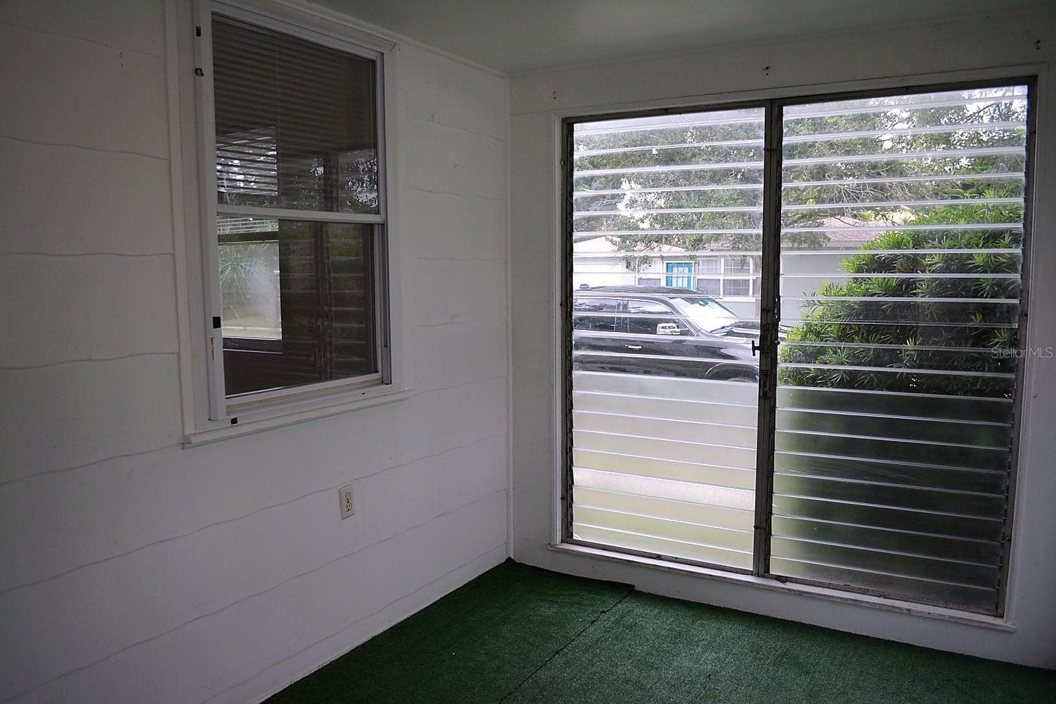 Single Family Residence at 1401 34TH AVE N, ST PETERSBURG, photo 21 of 23